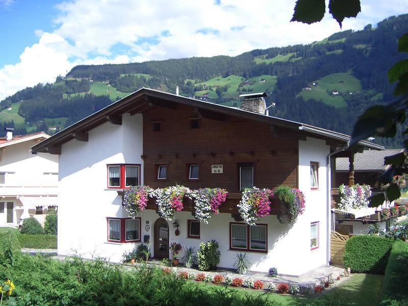 Hotel Gaestehaus Geisler Hippach Exterior foto